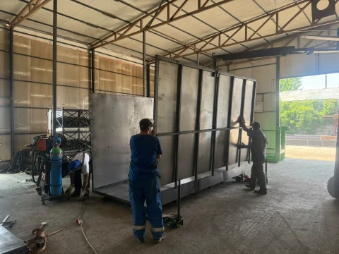Piezas y componentes — Fotografía 49