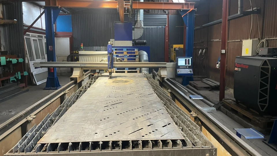 Corte por plasma CNC